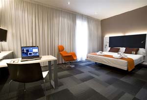 Deluxe double with king bed, and private facilities
